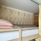 Тринадцатиместный (Общий, №6. Спальное место в 14-местном номере.), Хостел Свои