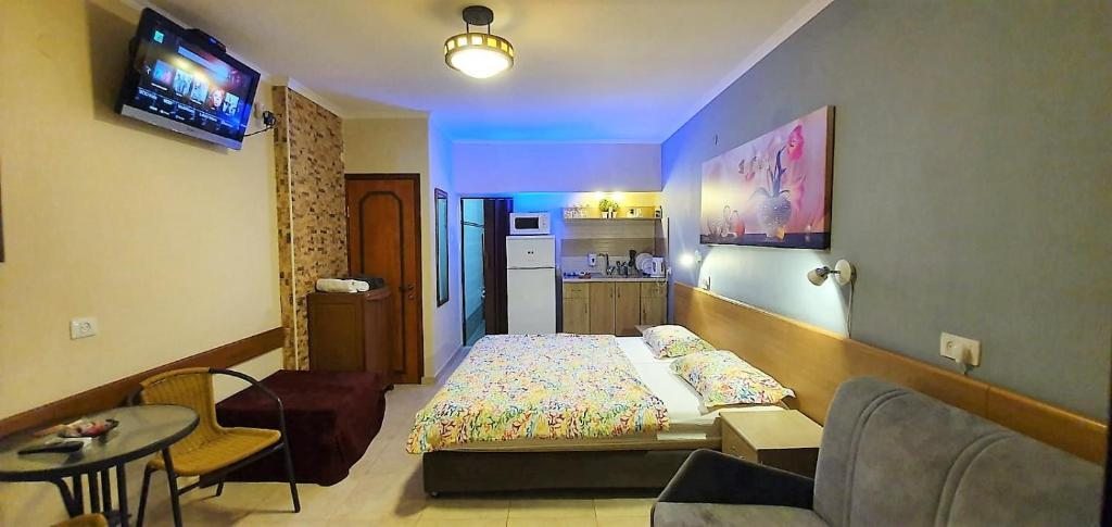 Семейный (Улучшенный семейный номер) апартамента Aloni Neve Zohar Dead Sea, Неве-Зоар