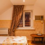 Четырехместный (Семейный двухкомнатный четырехместный блок (номер третий категории)), Отель Патио