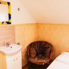 Трехместный (Стандарт трехместный двухкомнатный (номер первой категории)), Отель Патио