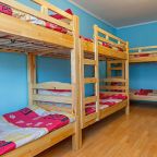 Номер (Кровать в общем 8-местном номере), Хостел Happy Hostel