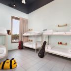 Номер (Кровать в общем 6-местном номере для мужчин и женщин), Abraham Hostel Tel Aviv