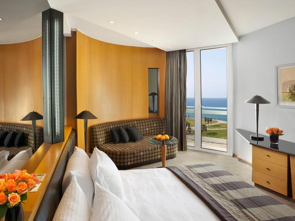 Двухместный (Стандартный двухместный номер с 1 кроватью или 2 отдельными кроватями) отеля Dan Panorama Tel Aviv Hotel, Тель-Авив