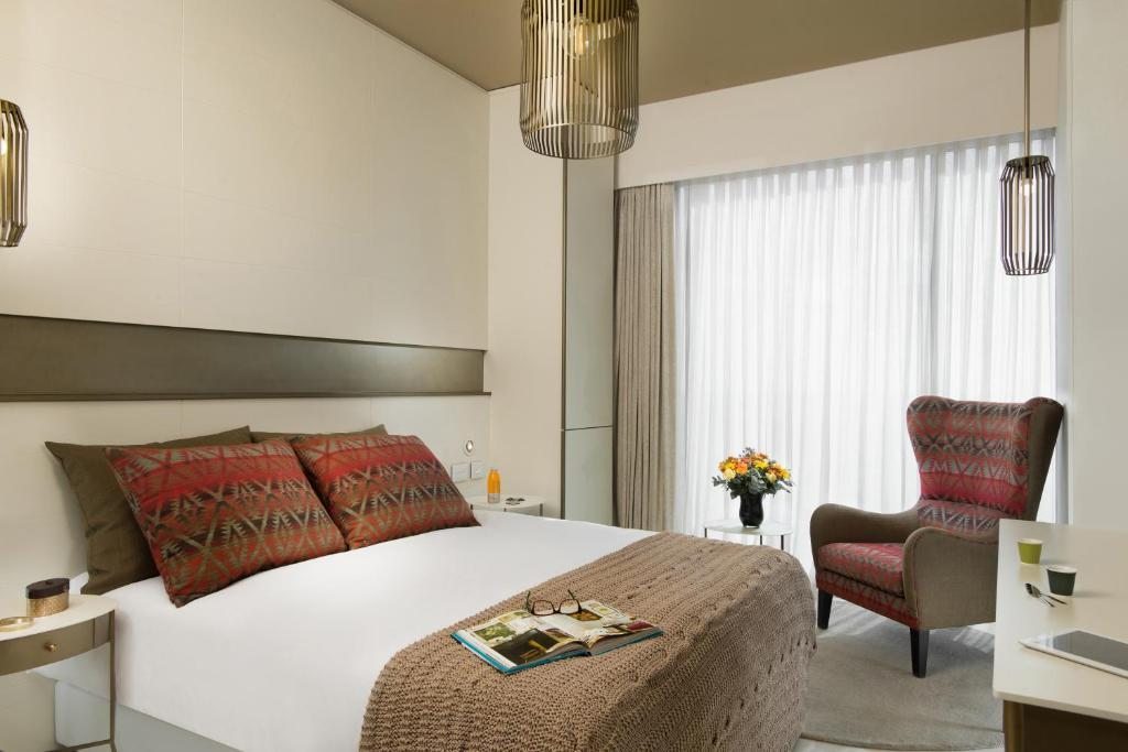 Двухместный (Двухместный номер Делюкс с 1 кроватью или 2 отдельными кроватями) отеля Hotel Rothschild 22, Тель-Авив