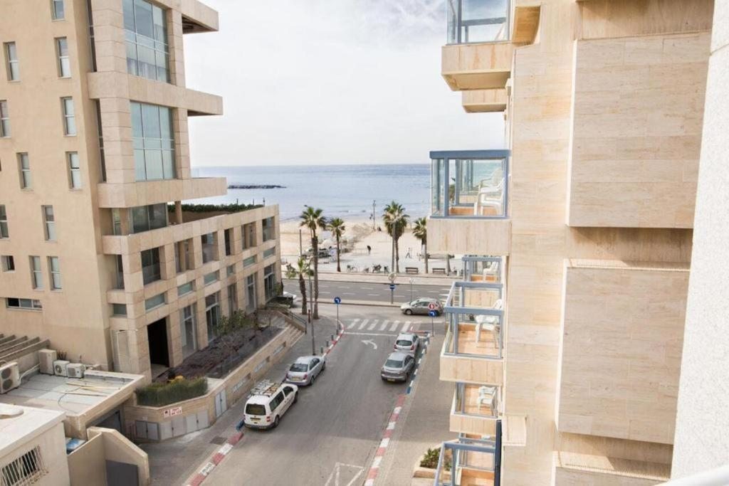 Студио (Номер-студио с видом на море) отеля Savoy Sea Side Hotel, Тель-Авив