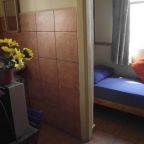 Одноместный (Одноместный номер с общей ванной комнатой), Sky Hostel