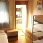 Четырехместный (Четырехместный номер с общей ванной комнатой), Sky Hostel