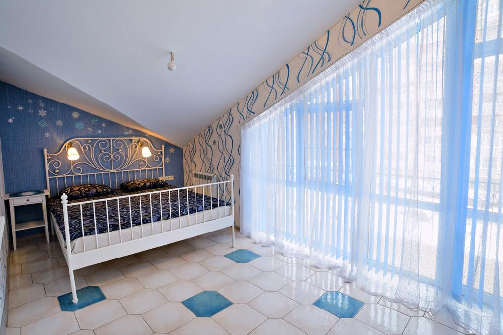 Апартаменты (С 1 спальней и балконом) гостиного дома 12 месяцев, Нижний Новгород