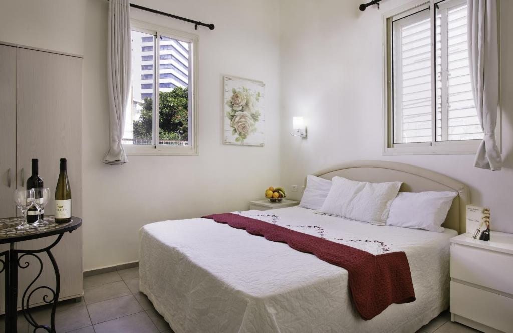 Двухместный (Двухместный номер с 1 кроватью или 2 отдельными кроватями) отеля Loui Hotel Gardens, Хайфа