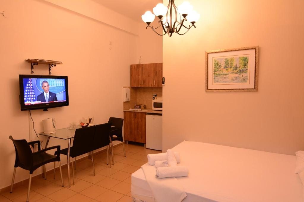 Студио (Номер-студио (для 3 взрослых)), Loui Hotel Haifa