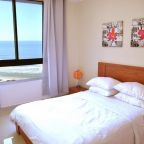 Апартаменты (Апартаменты с 1 спальней и видом на море), Apartments on the Beach, David Elazar 10