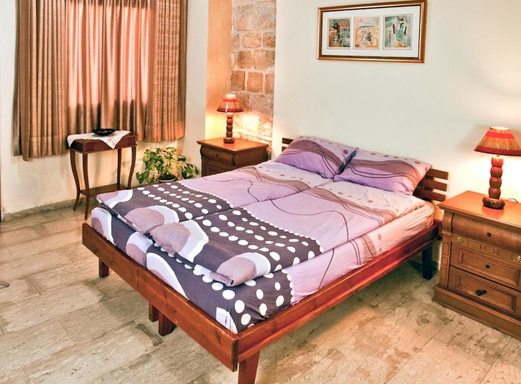 Двухместный (Двухместный номер с 1 кроватью или 2 отдельными кроватями) гостевого дома Port Inn, Хайфа