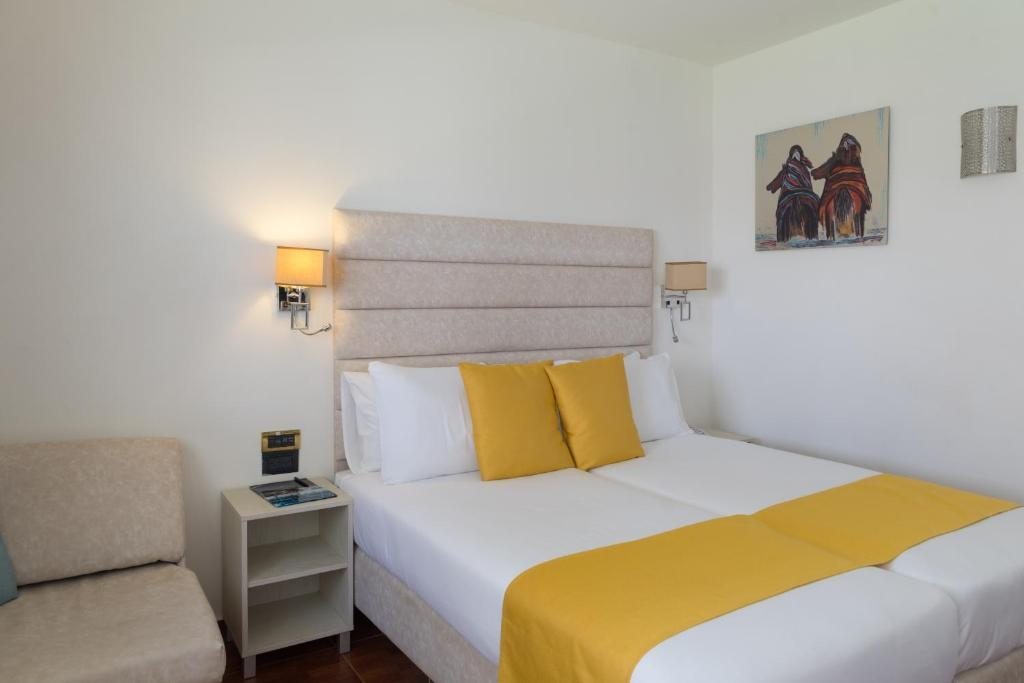 Двухместный (Стандартный двухместный номер с 1 кроватью или 2 отдельными кроватями) отеля Americana Eilat Hotel, Эйлат