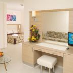 Сьюит (Junior Suite (2 adults +2 child)), Leonardo Royal Resort Eilat