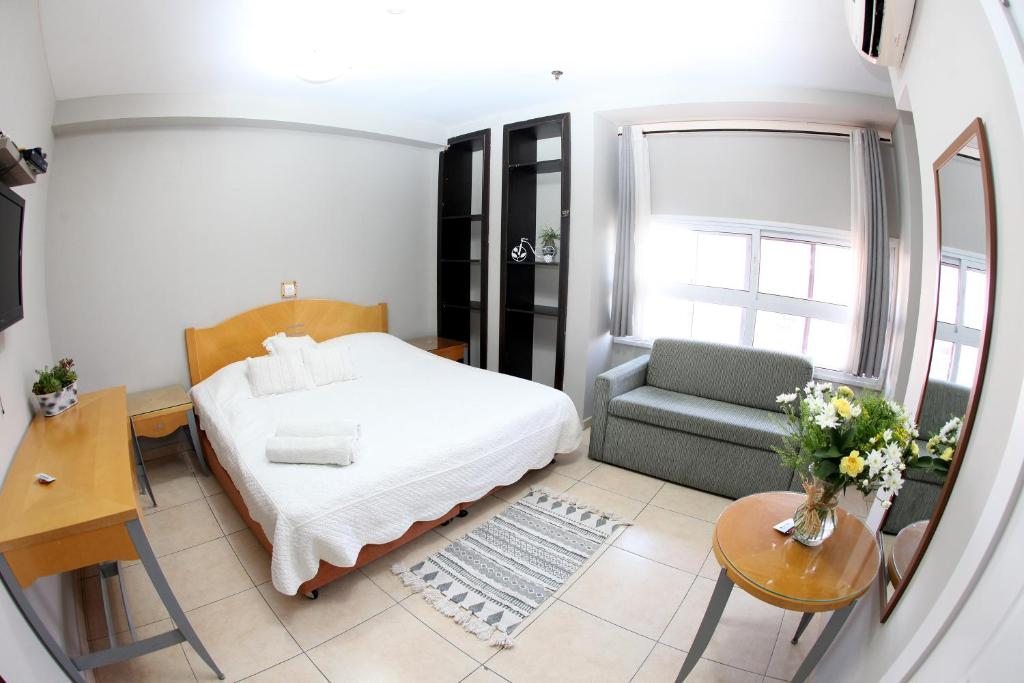 Двухместный (Двухместный номер с 1 кроватью или 2 отдельными кроватями) хостела Little Prince Hostel, Эйлат