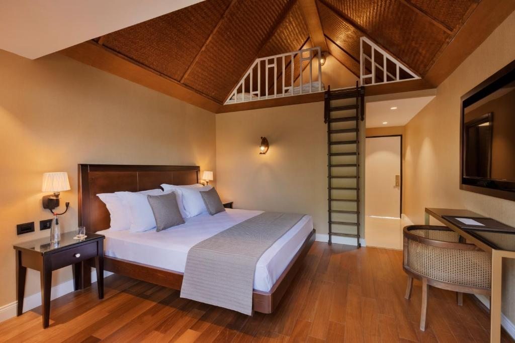 Трехместный (Новый улучшенный семейный номер Siam (для 3 взрослых)) отеля Orchid Hotel & Resort, Эйлат