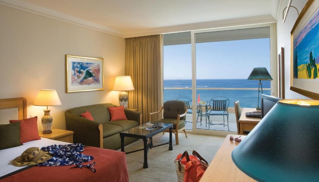 Двухместный (Стандартный двухместный номер с 1 двуспальной или 2 отдельными кроватями) отеля Royal Beach Hotel Eilat by Isrotel Exclusive Collection, Эйлат