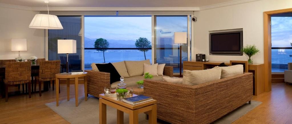 Сьюит (Президентский люкс) отеля Royal Beach Hotel Eilat by Isrotel Exclusive Collection, Эйлат