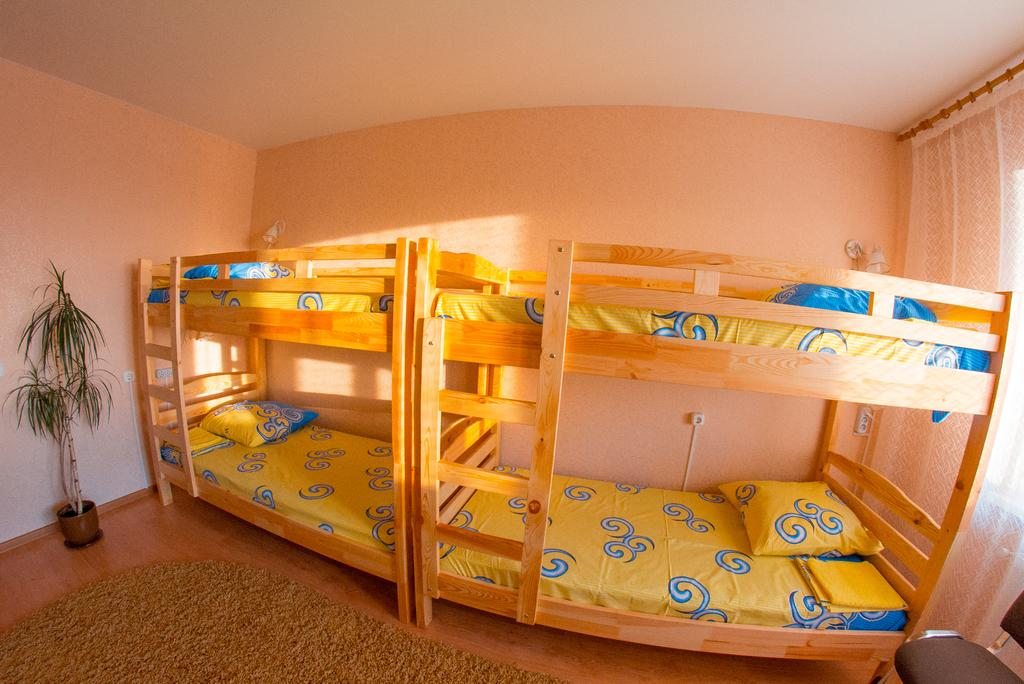 Номер (Кровать в общем четырехместном номере) хостела Smile Minsk, Минск