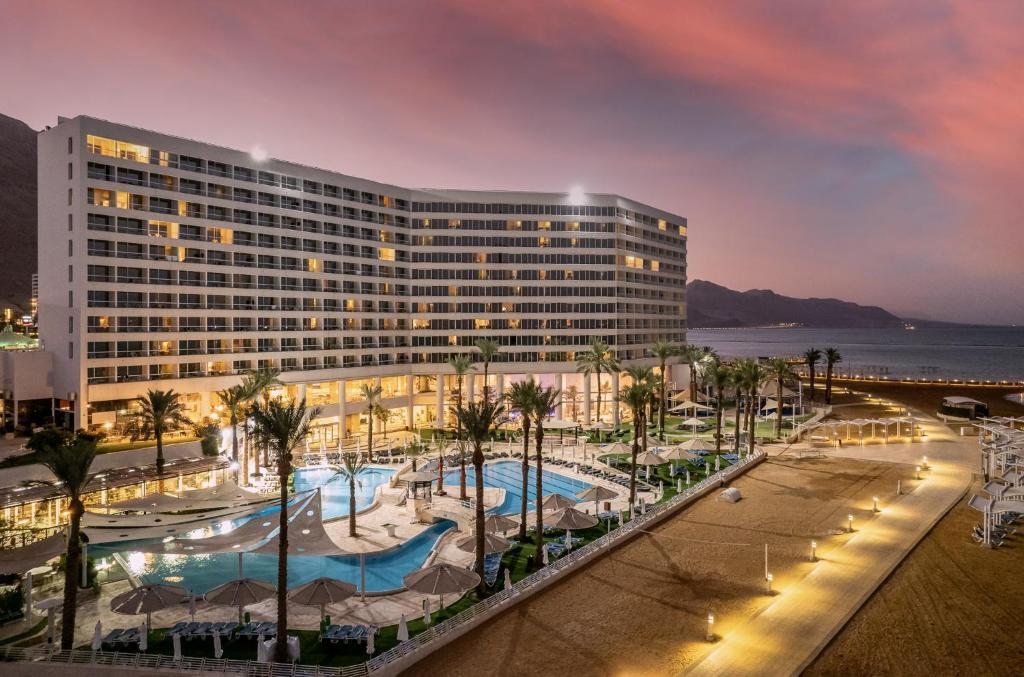 Crowne Plaza Dead Sea Hotel, Эйн-Бокек