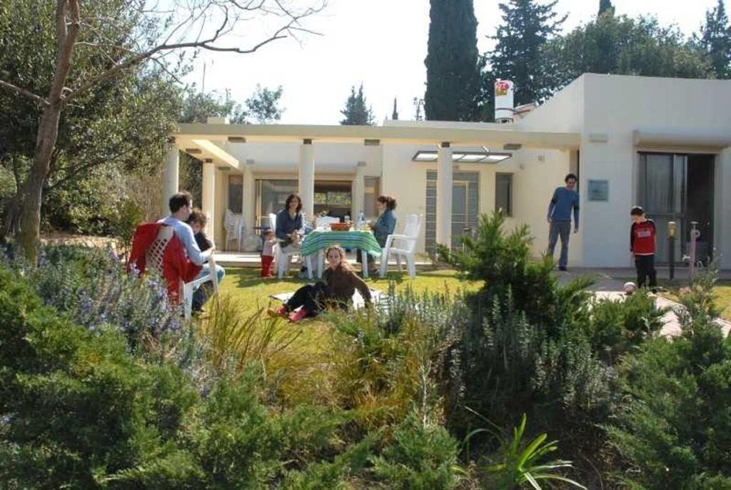 Вилла (Вилла с видом на сад) апарт-отеля Keshet Eilon - Suites and Villas, Нагария