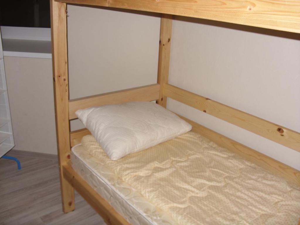 Номер (Кровать в общем номере для мужчин и женщин с 10 кроватями) хостела Your Хостел, Минск