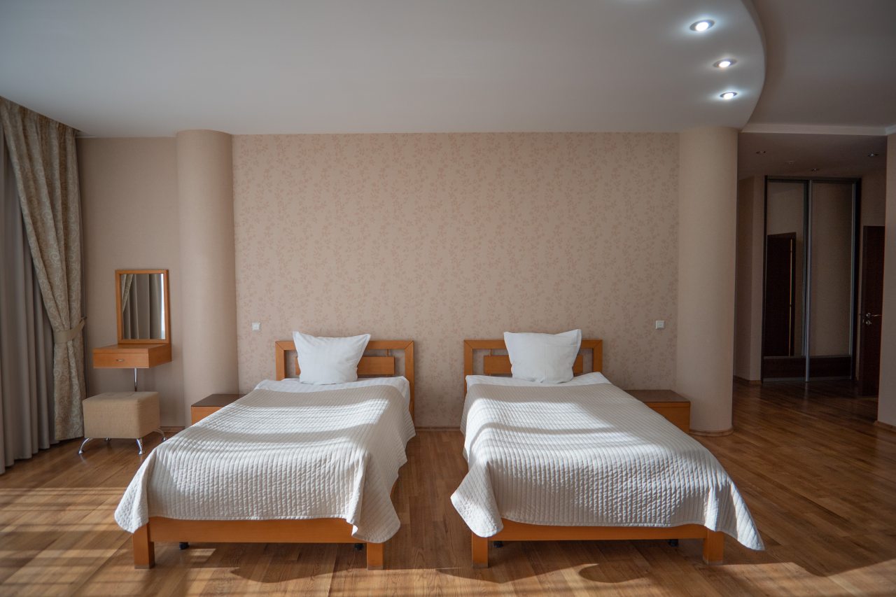 Трехместный (Стандартный трехместный номер), Отель Жемчужина