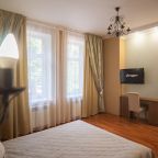 Двухместный (Стандартный двухместный номер (второй корпус)), Отель Жемчужина