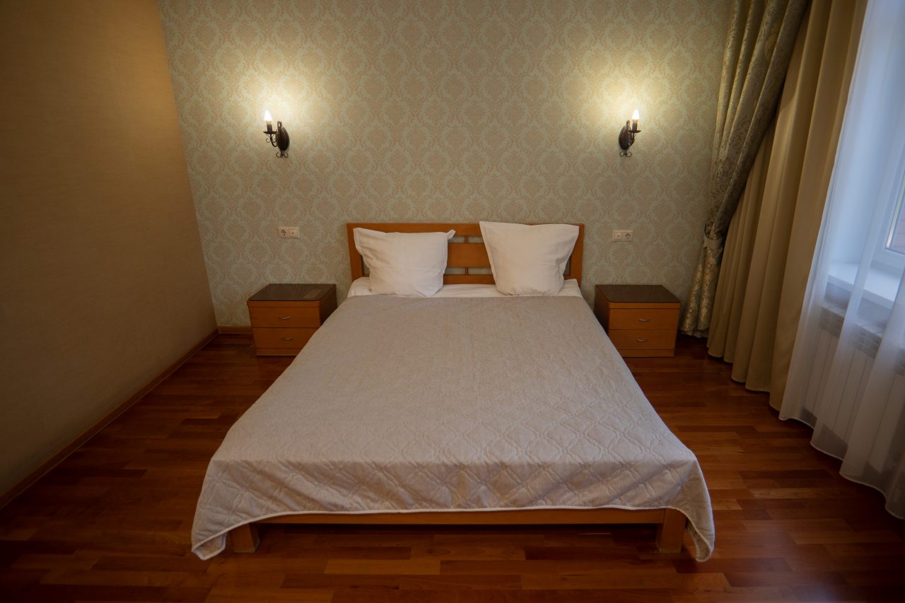 Двухместный (Стандартный двухместный номер (второй корпус)), Отель Жемчужина