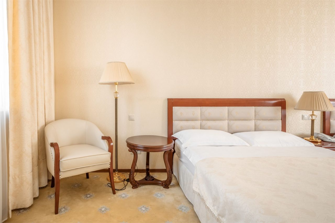 Трёхместный и более (Семейный), Отель Гранд Холл