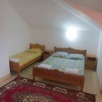 Трехместный (Стандартный номер), База отдыха Слава
