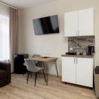 Меблированная комната расширенного формата с 2 кроватями