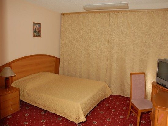 Одноместный (Стандарт) гостиницы Cronwell Inn Бизнес-центр, Ханты-Мансийск