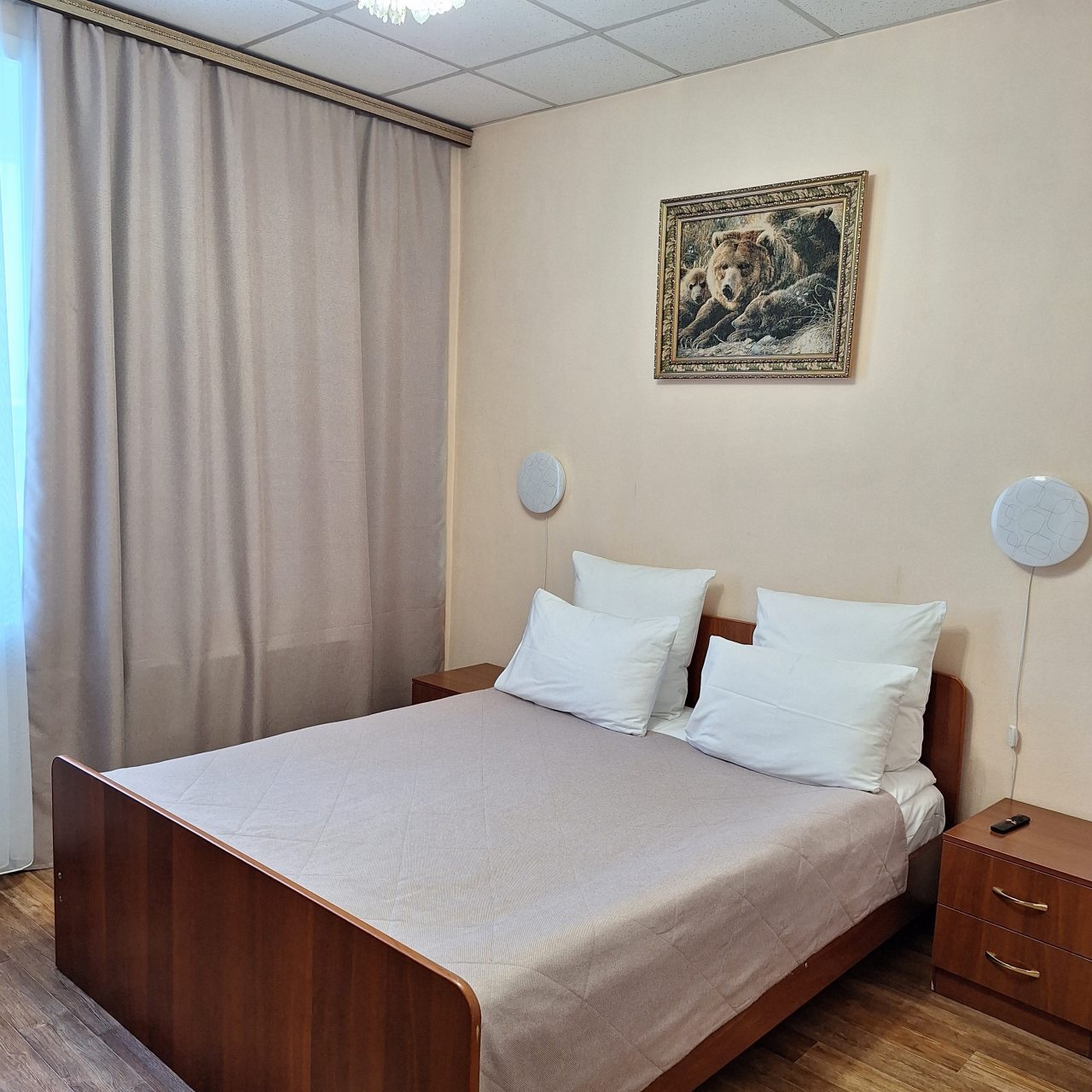 Люкс (Двухкомнатный 302), Гостиница Тимптон