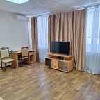 Люкс (Двухкомнатный 310), Гостиница Тимптон