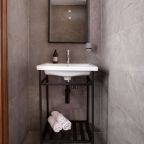 Сьюит (Люкс Бизнес), Гостиница Медвежий угол