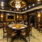 Ресторан (меню), Гостиница Медвежий угол