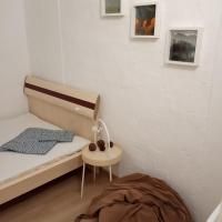 Фотография номера хостела Роял Заельцовская