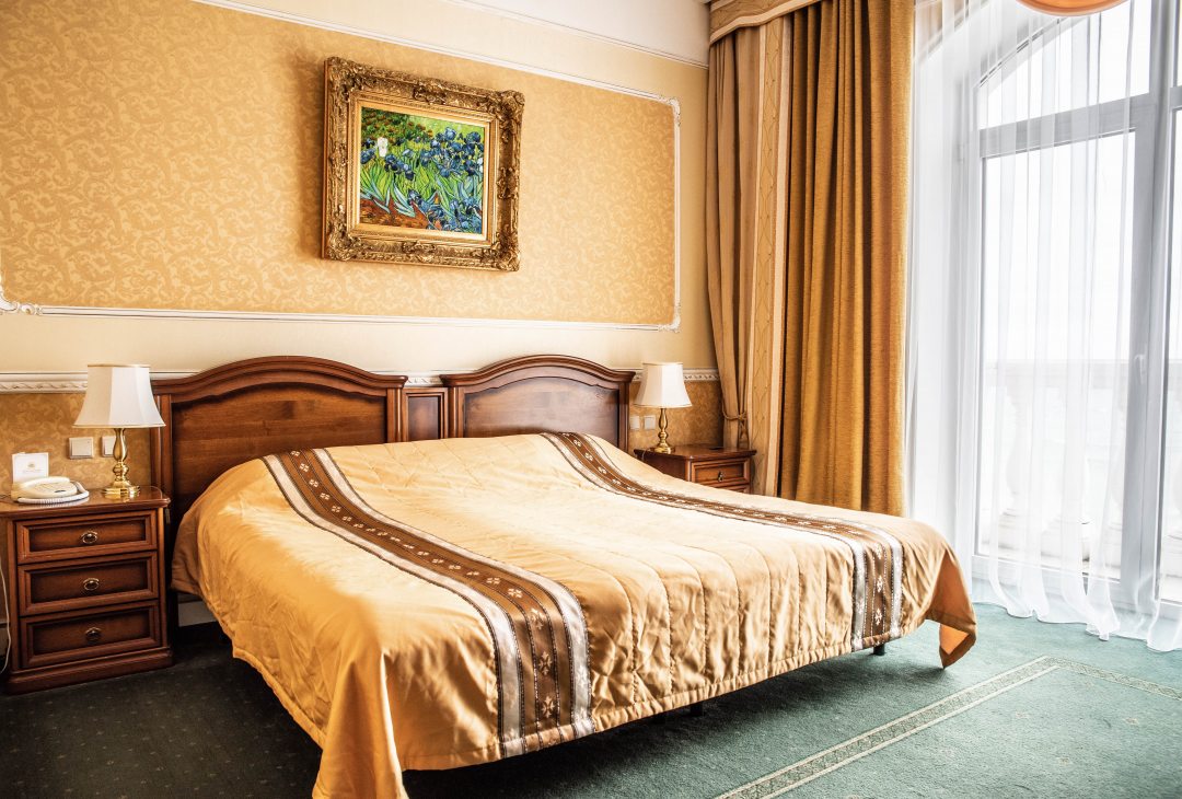 Двухместный (Номер  1 категории с балконом и видом на море) отеля Grand Palace, Светлогорск