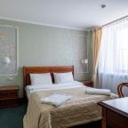 Двухместный (Двухкомнатный, с видом на Монастырскую площадь), Отель Боровница