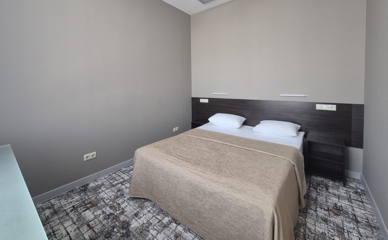 Люкс (Люкс (спальня и гостиная)), Такт Отель