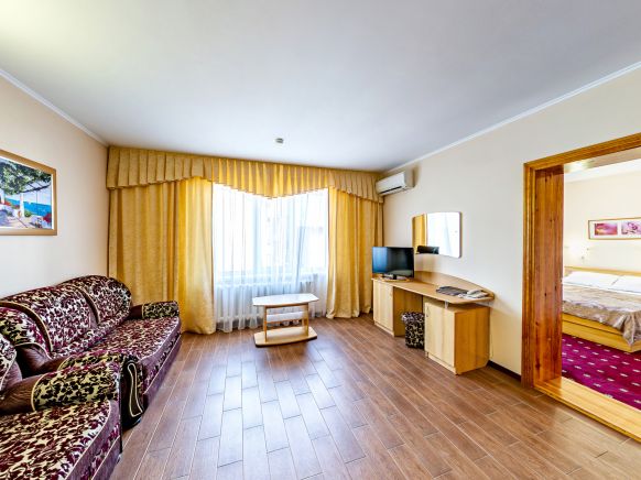 Фотография номера гостиницы Тополь