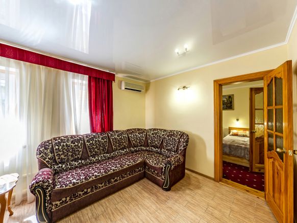 Фотография номера гостиницы Тополь