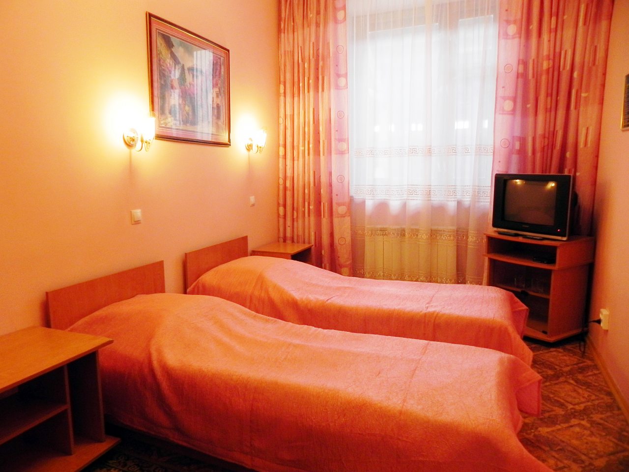 Двухместный (Номер Эконом с двумя односпальными кроватями) гостиницы Ока, Рязань