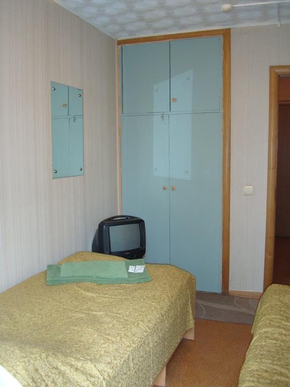 Двухместный (Бюджетный двухместный номер с 2 отдельными кроватями) хостела Зеленоградский