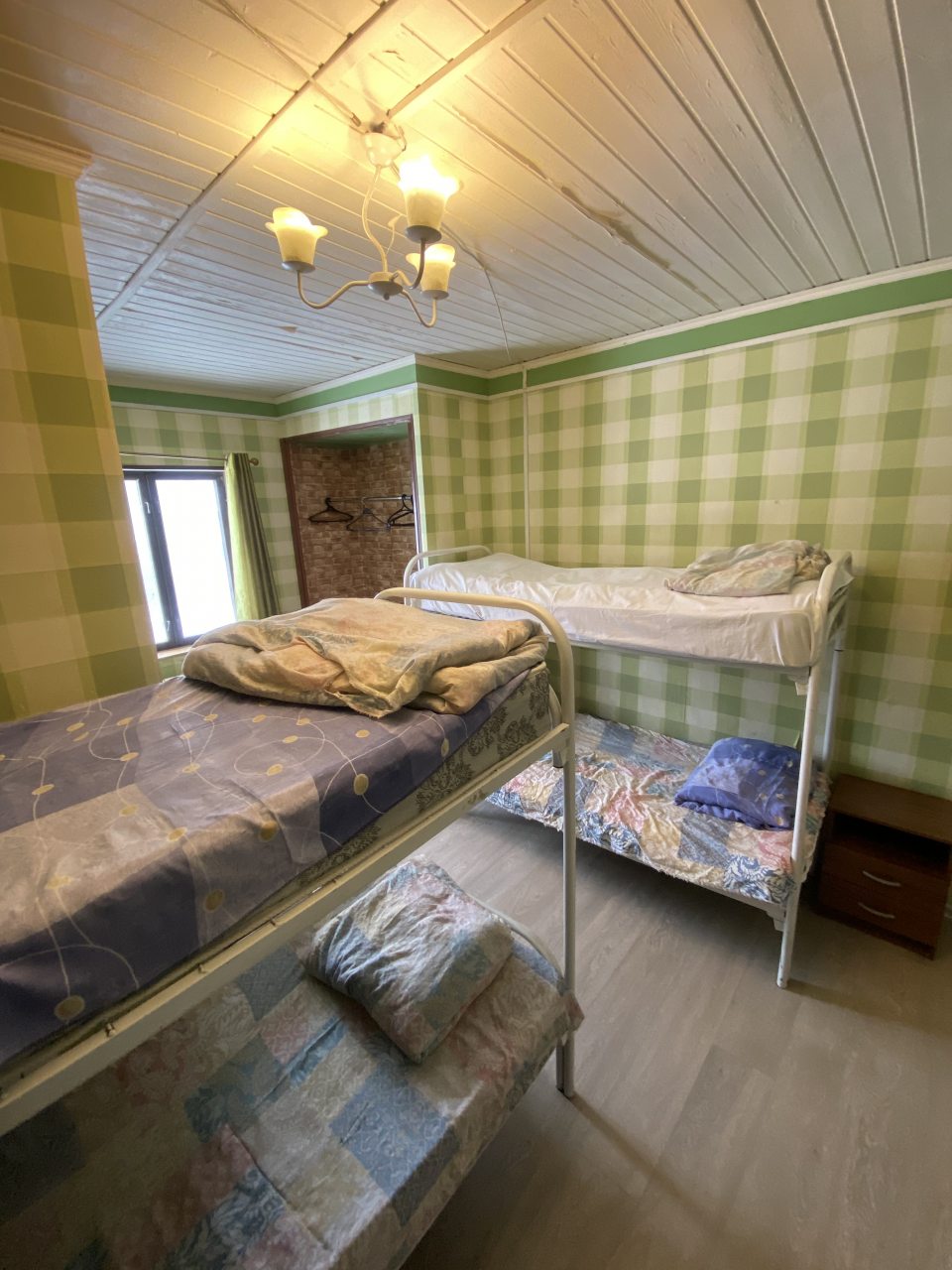 Шестиместный (Койко-место 6-местном номере, Хостел) мотеля Сак, Зеленоград