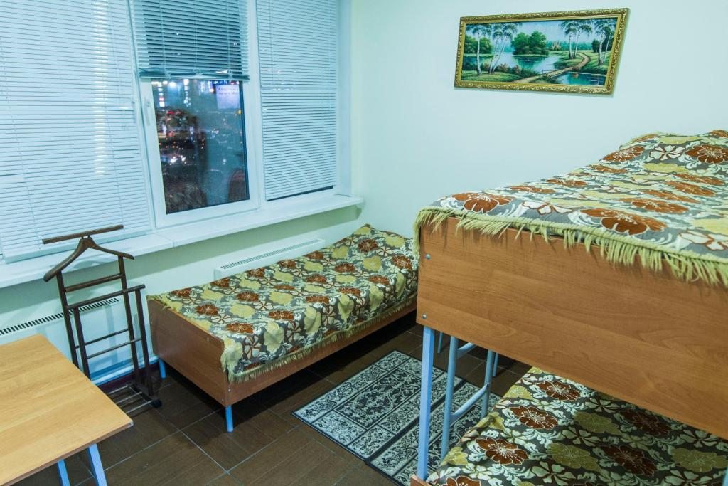 Номер (Кровать в общем номере с 4 кроватями) гостиницы Братиславская 2, Москва