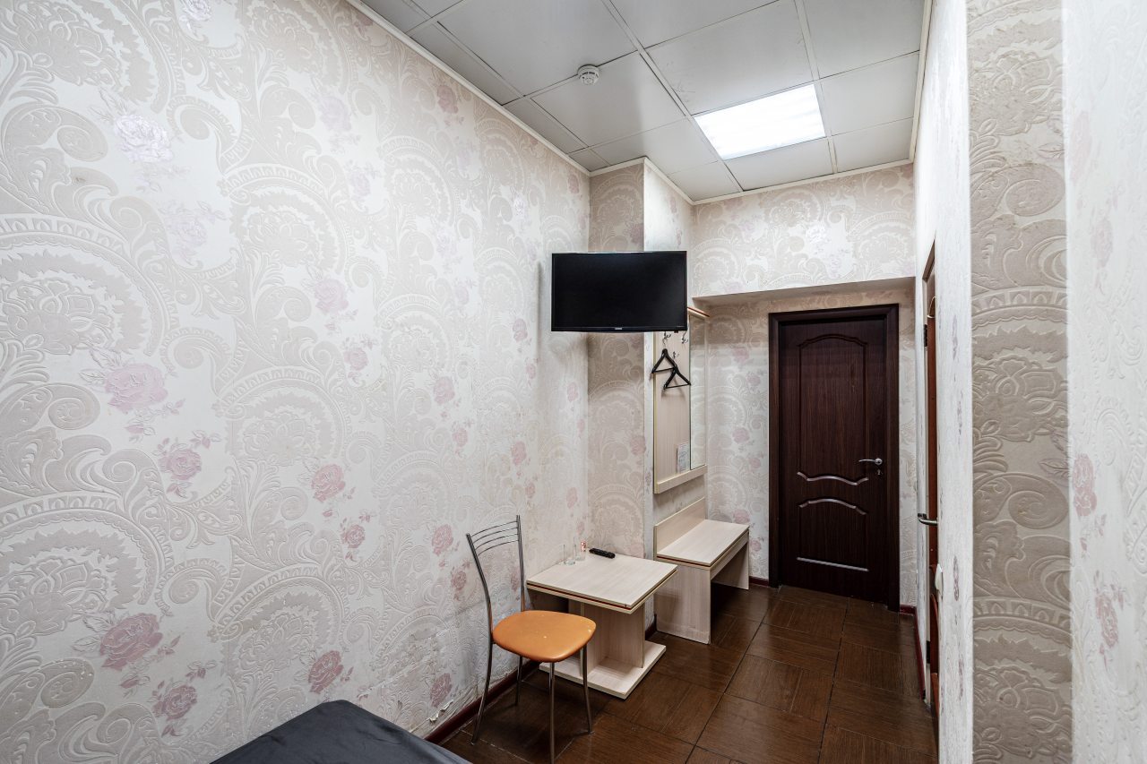 Двухместный стандартный номер с 1 двуспальной кроватью