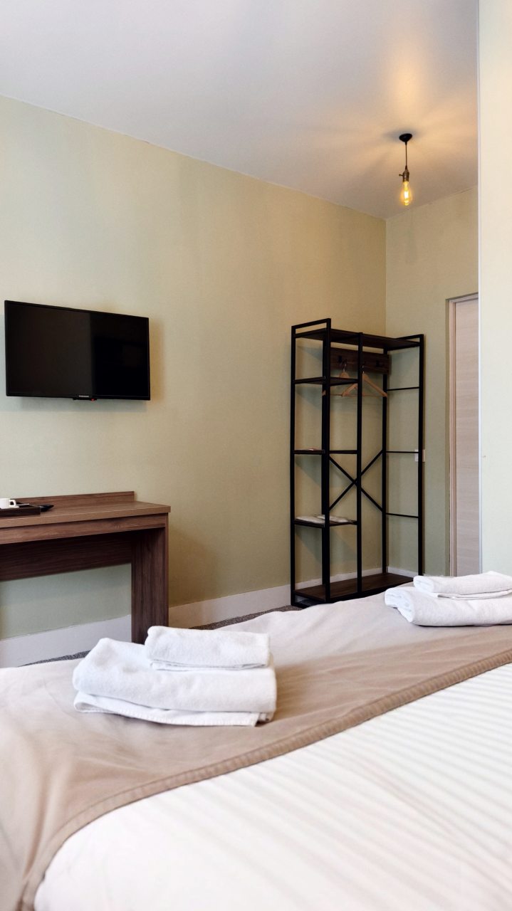 De Luxe, Мини-отель Loft Hotel H11