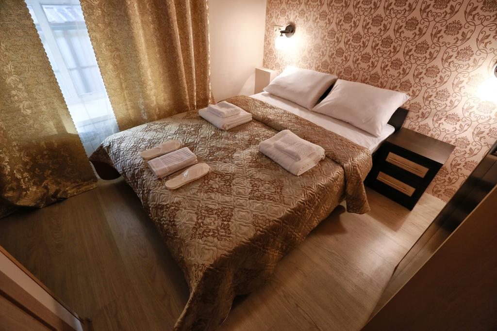 Двухместный (Стандартный двухместный номер с 1 кроватью) мини-отеля Магна (Парадис) Китай-Город, Москва